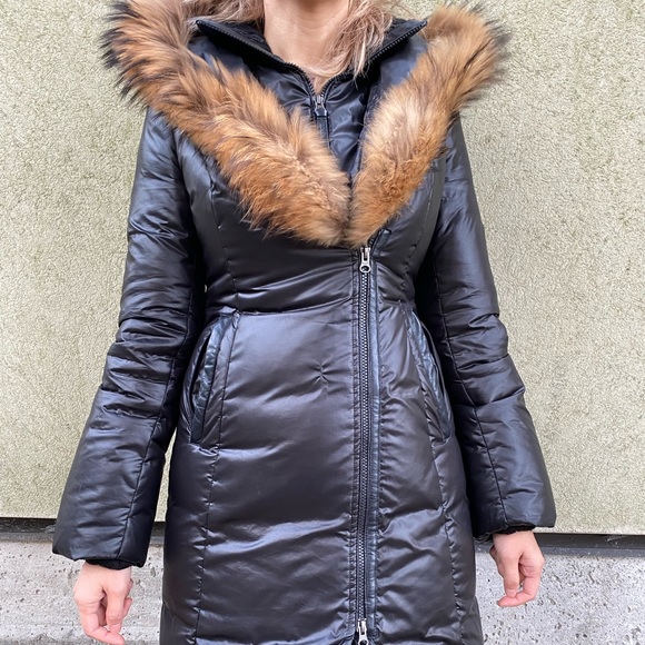 Mackage jacket - Picture 2 of 5